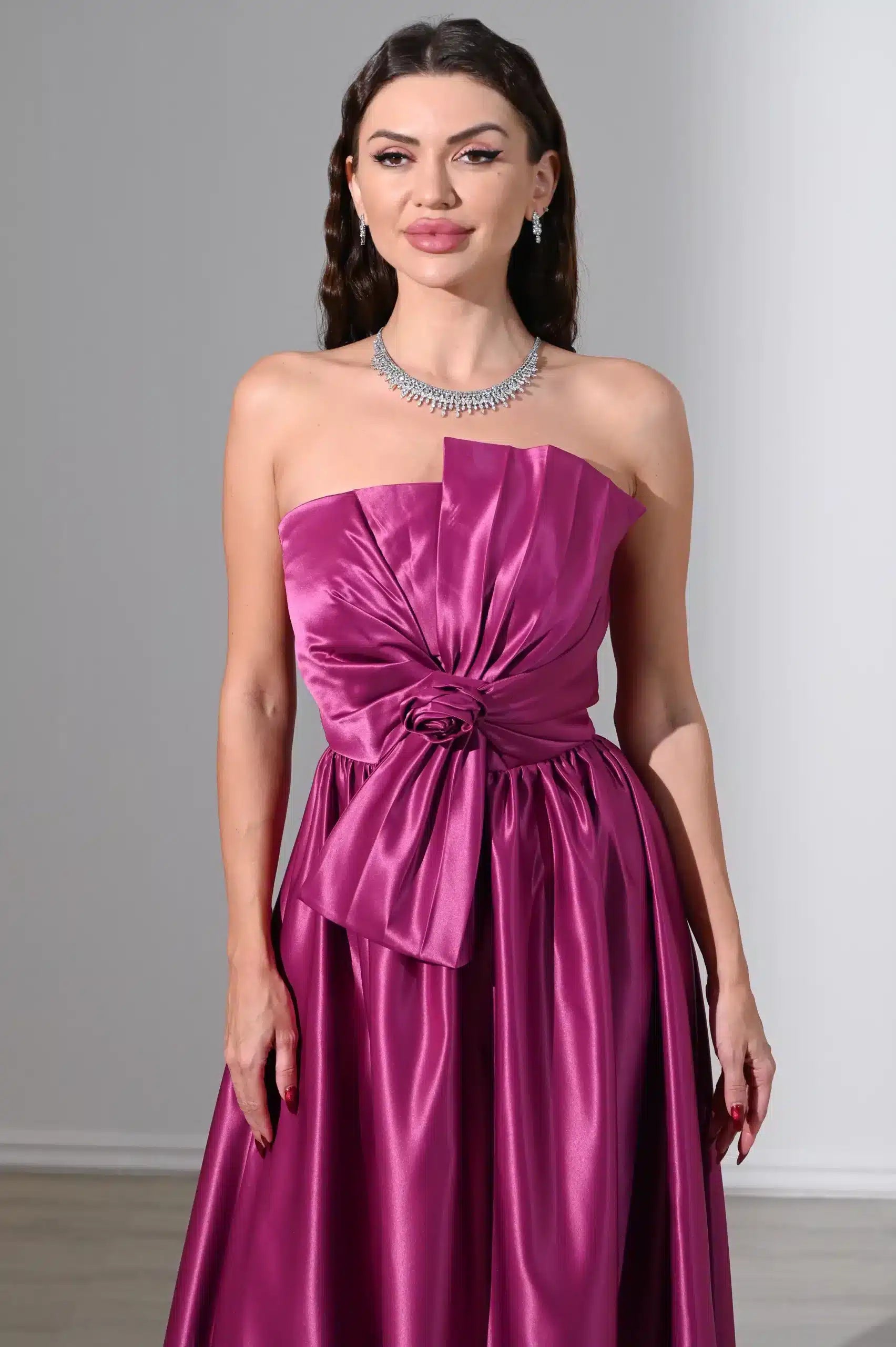 rose detailed strapless satin dress ED0775 / 465 AED