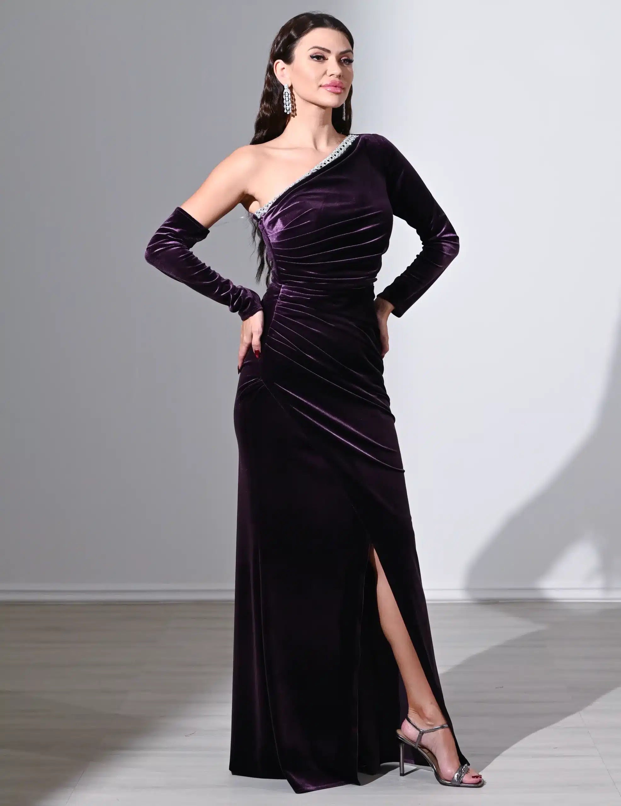 Embellished Pleated Shoulder Velvet Dress