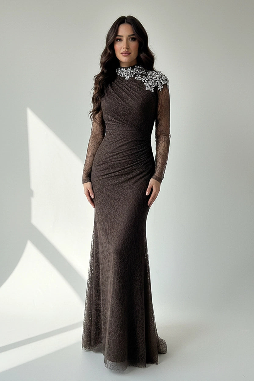 Embellished Shoulder High Neck Dantel