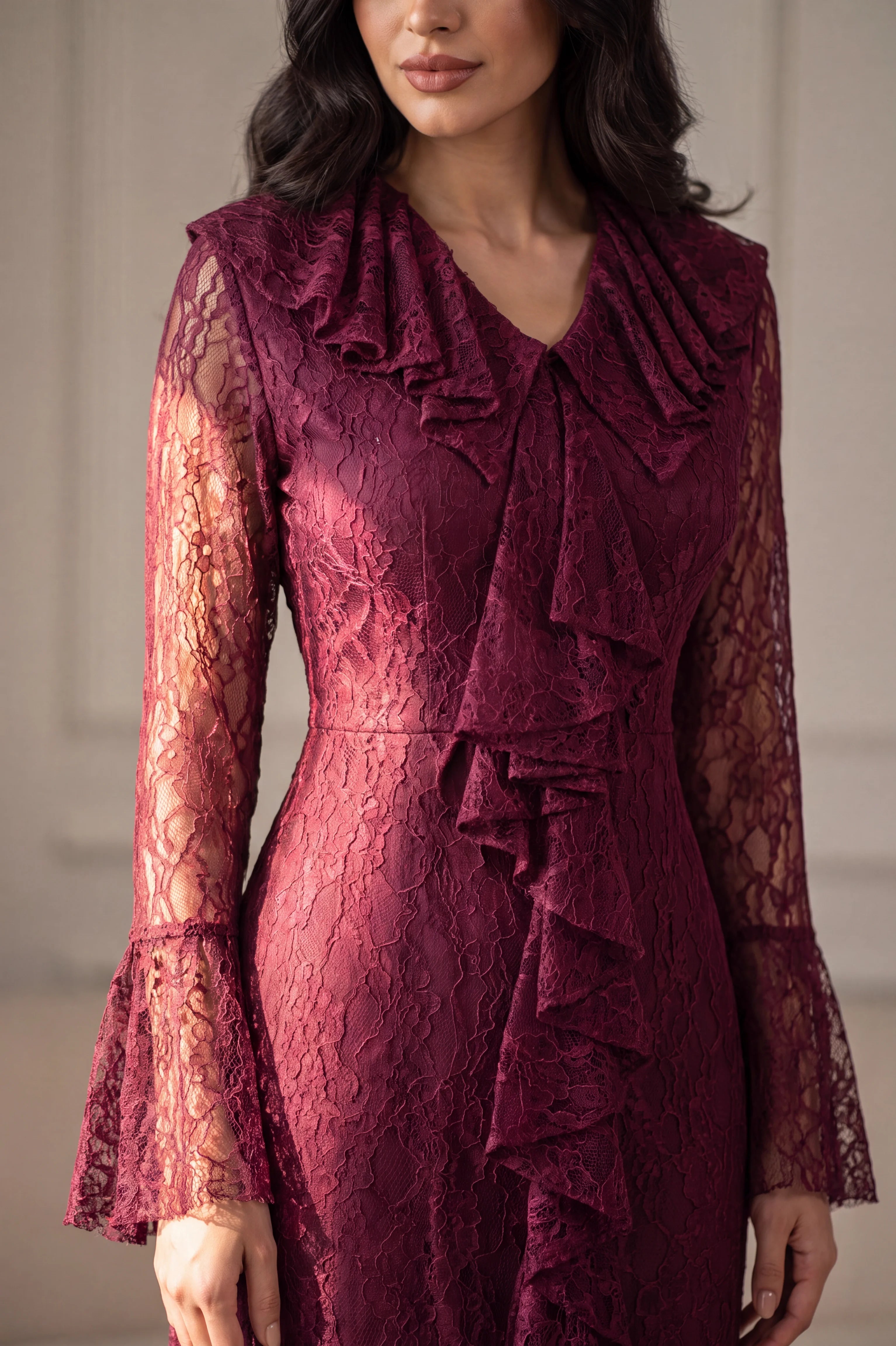 Neck Ruffle Along Dantel Dress