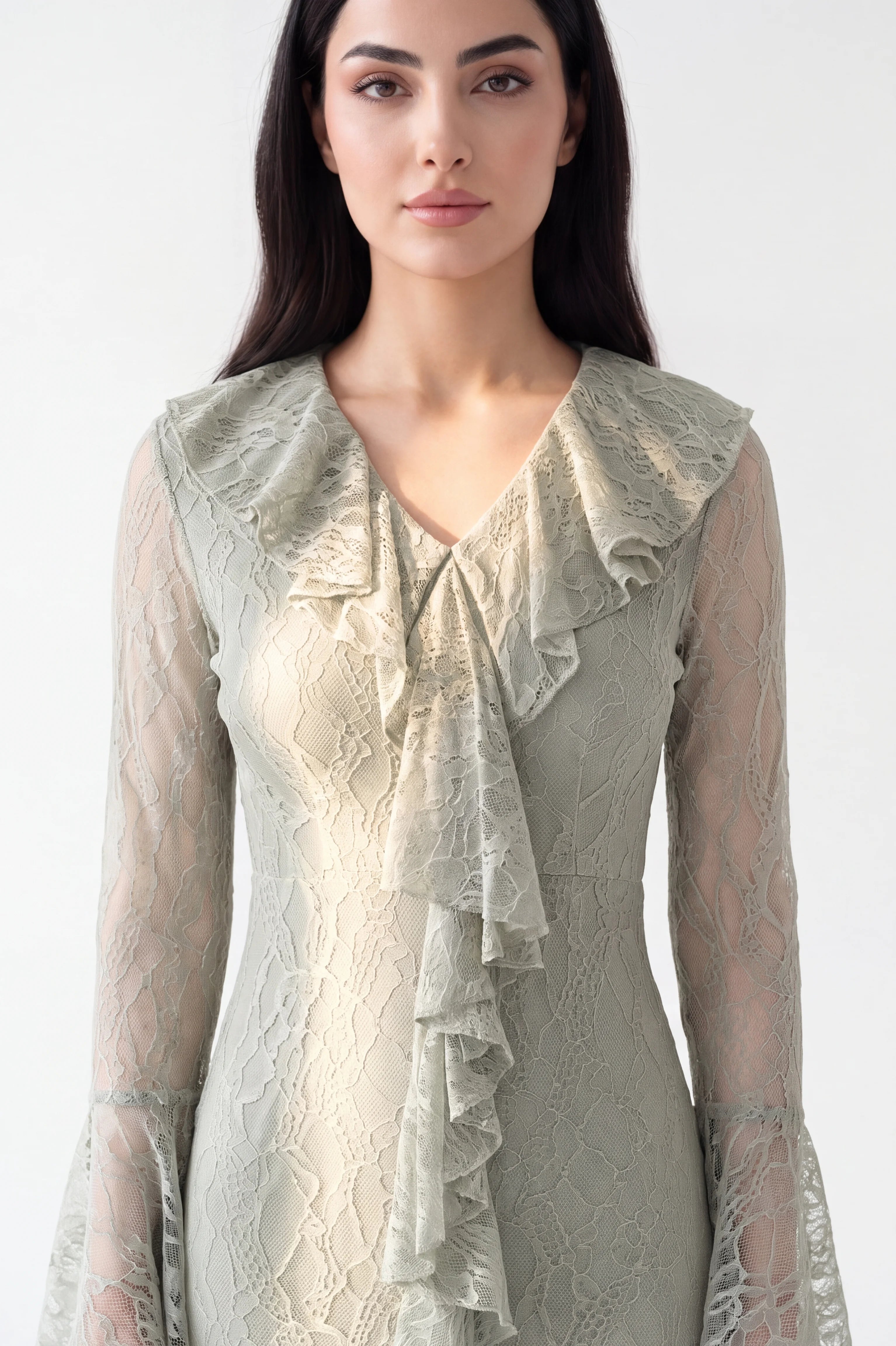 Neck Ruffle Along Dantel Dress
