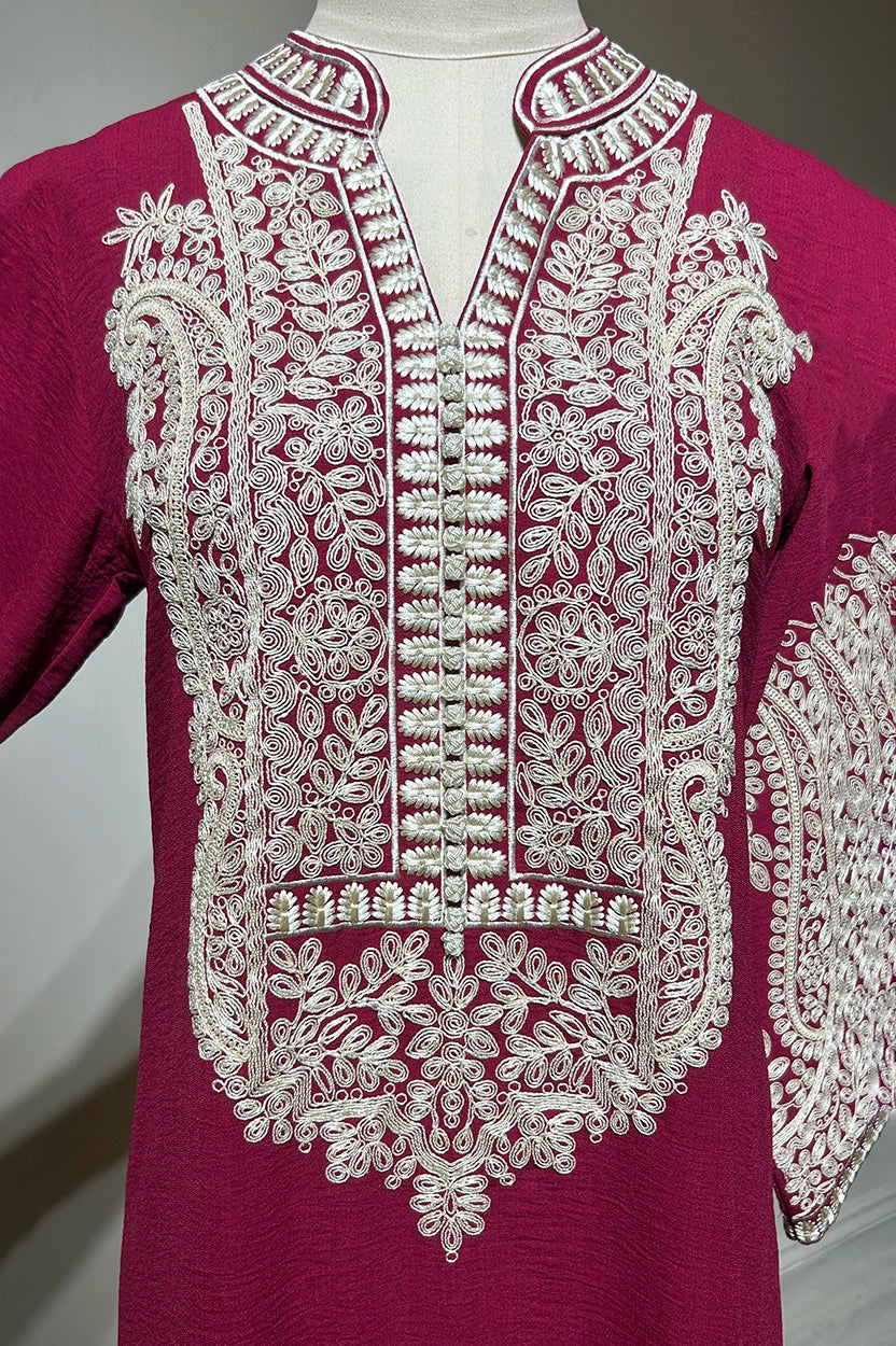 Half Neck Cutout Sleeves Embroidered Jalabiya
