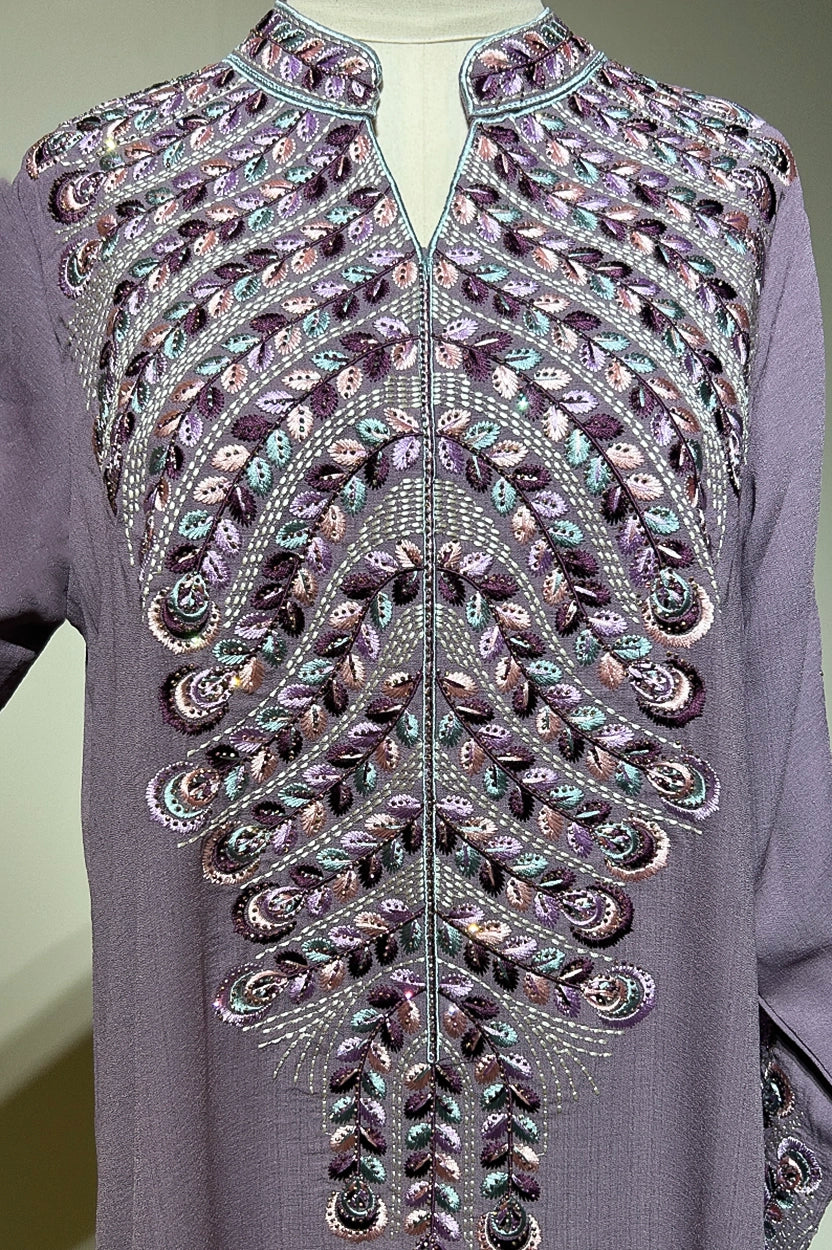 Half Neck Flower Shape Embroidered Jalabiya