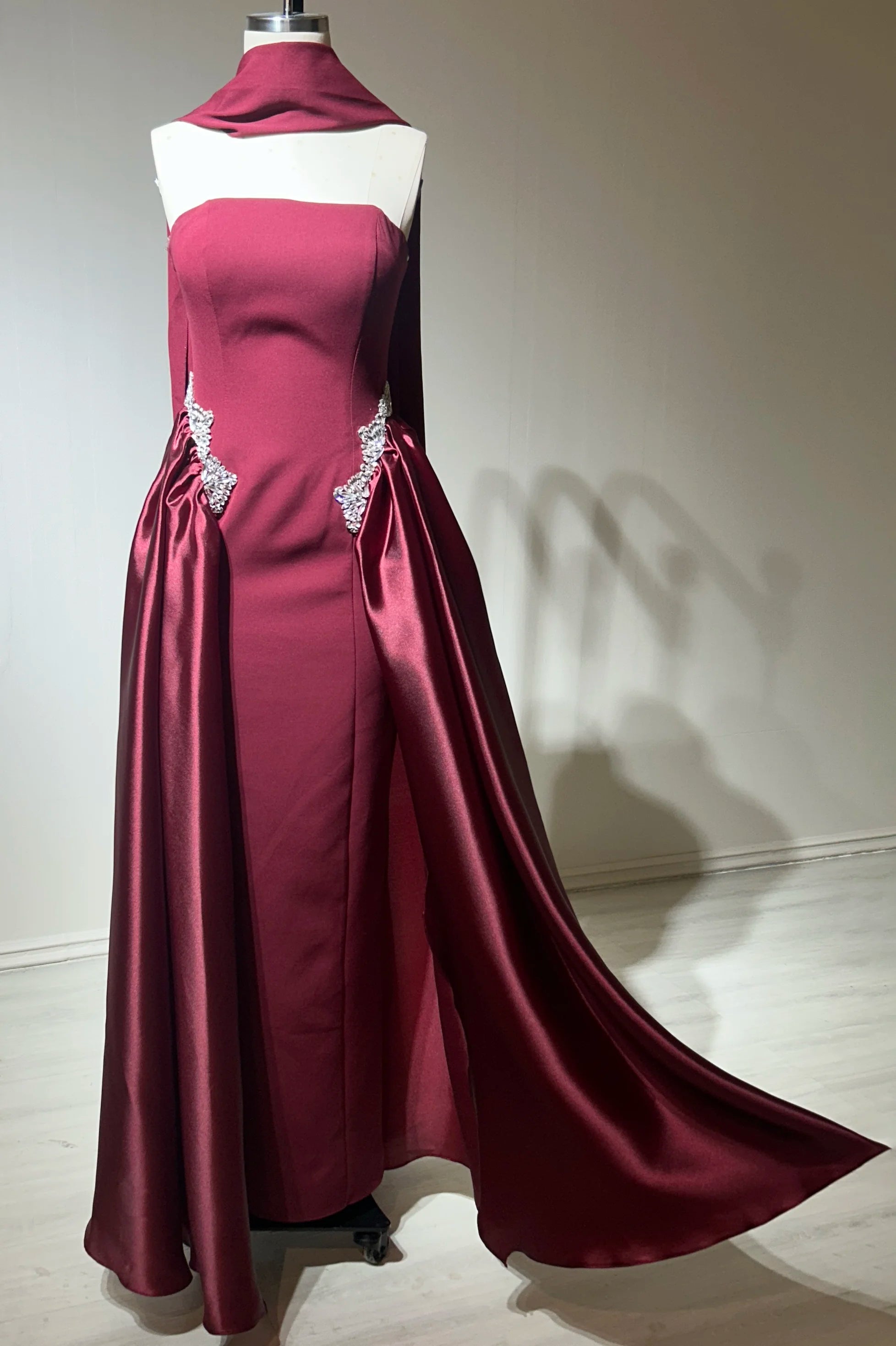 Strapless Crystal Waist Line Crepe Dress