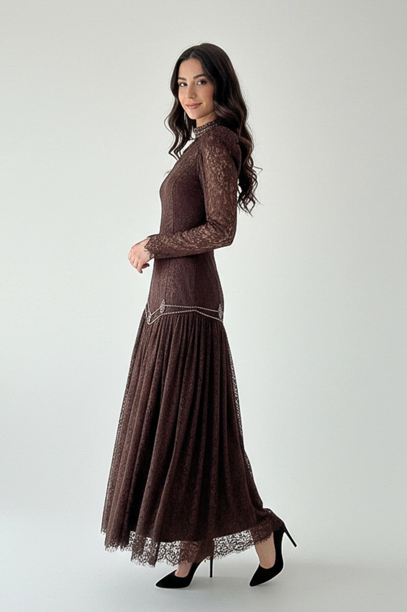 Pearls Details Gathered Dantel Dress
