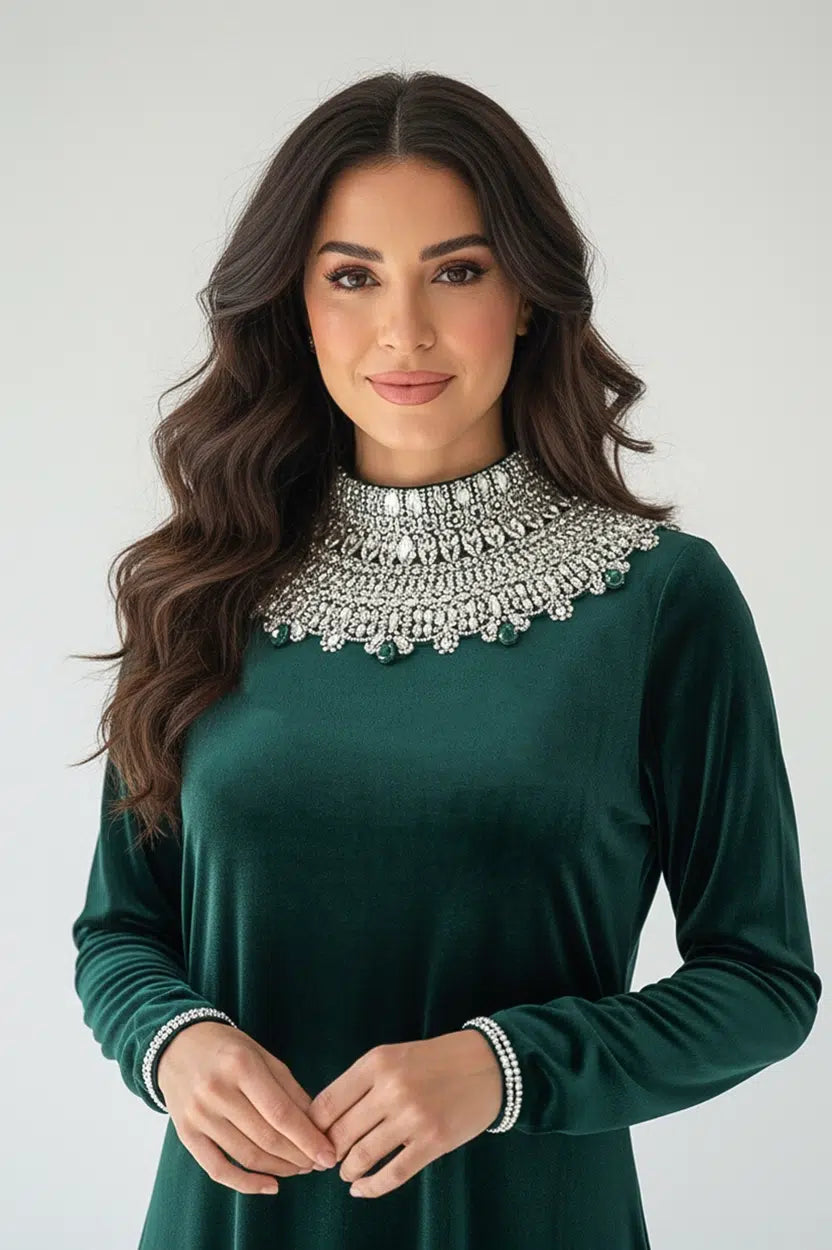 Stones Neck Velvet Jalabiya