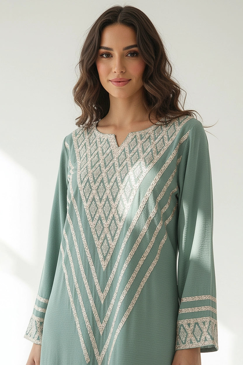 Tiny Crystals Details Embroidered Jalabiya