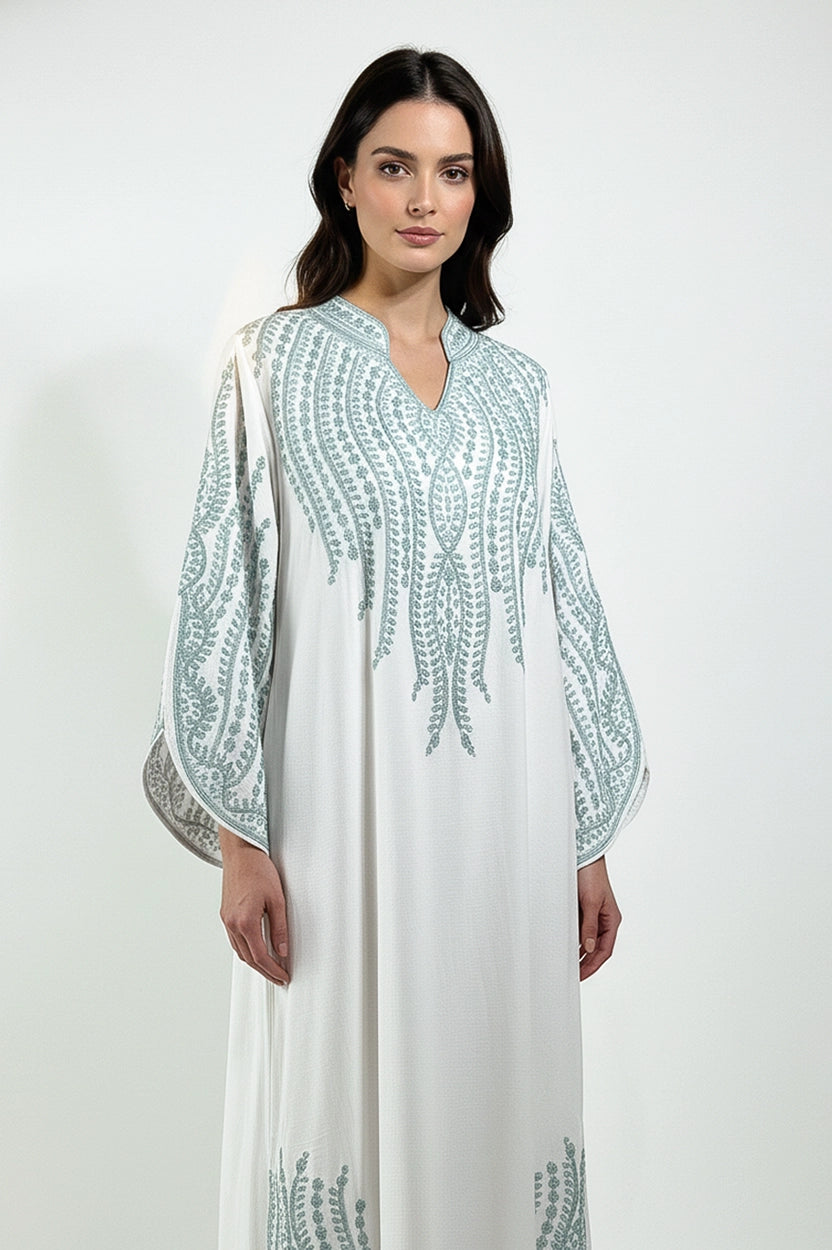Wide Open Sleeve Cut Embroidered Jalabiya